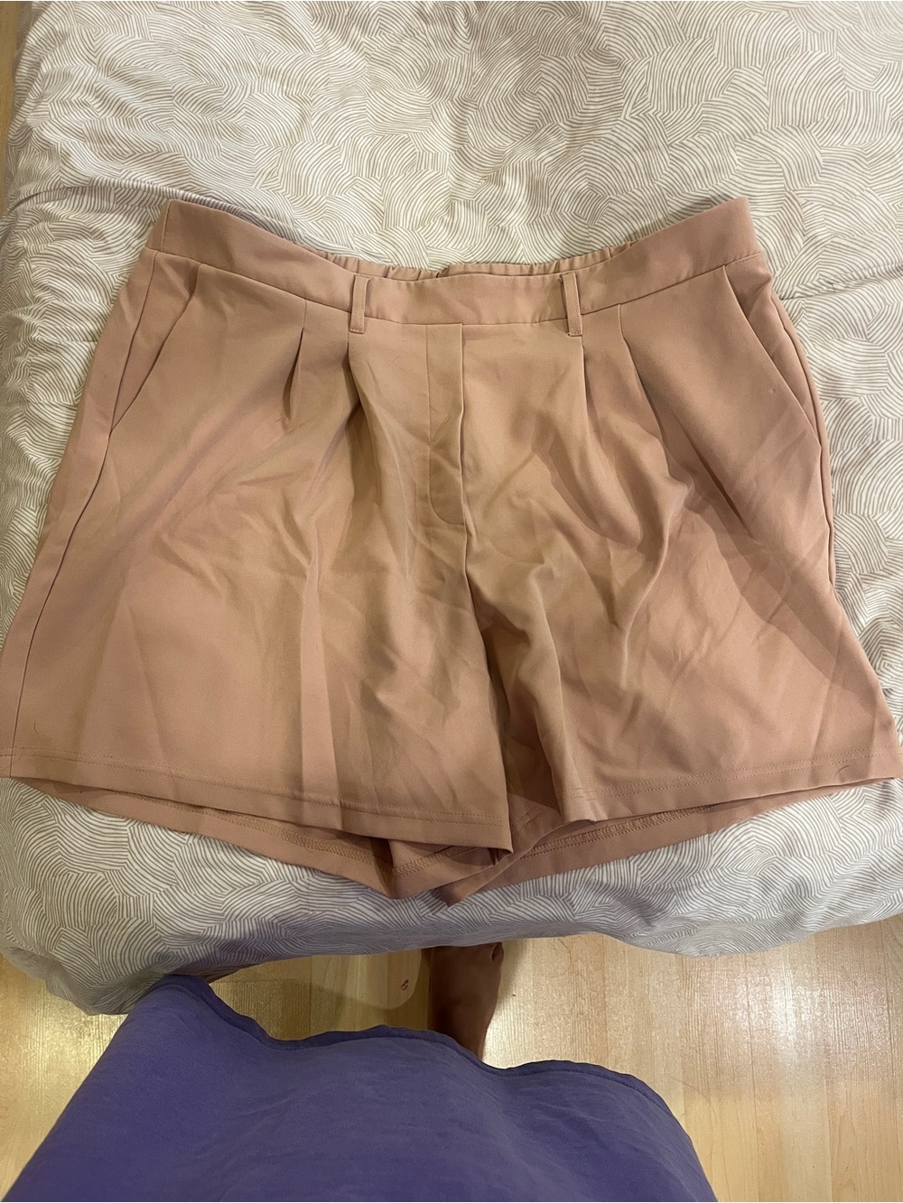 32 Degrees High-Waist Pleated Shorts in Dusty Rose